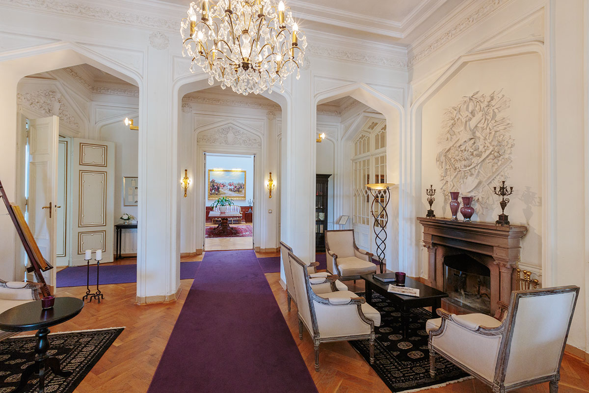 ausstattung-merkmale